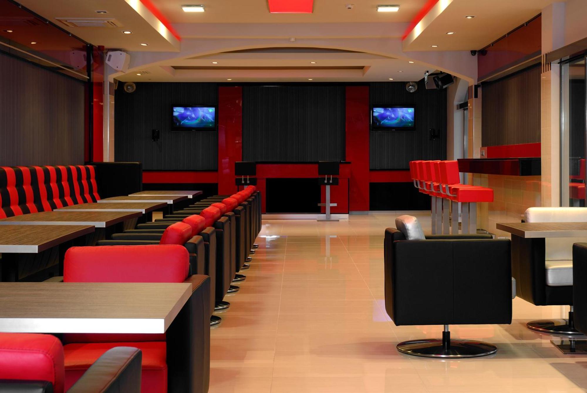 Gokart Hotel Κεσκεμέτ Εξωτερικό φωτογραφία