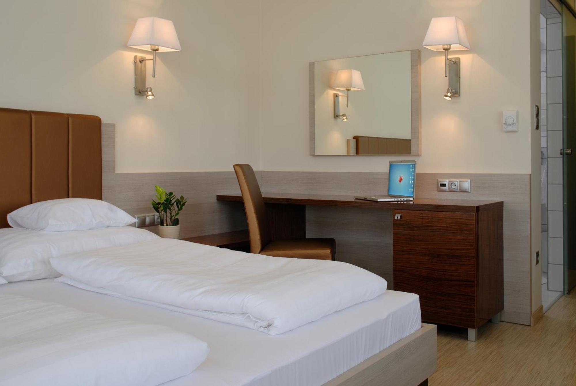 Gokart Hotel Κεσκεμέτ Εξωτερικό φωτογραφία