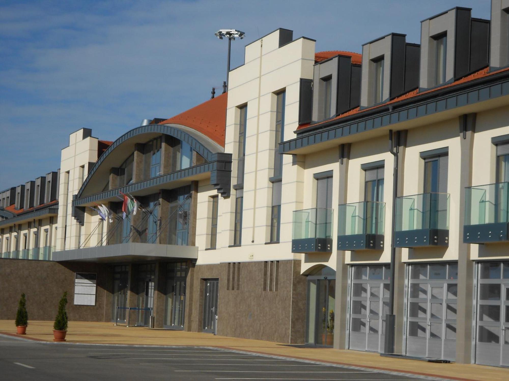 Gokart Hotel Κεσκεμέτ Εξωτερικό φωτογραφία