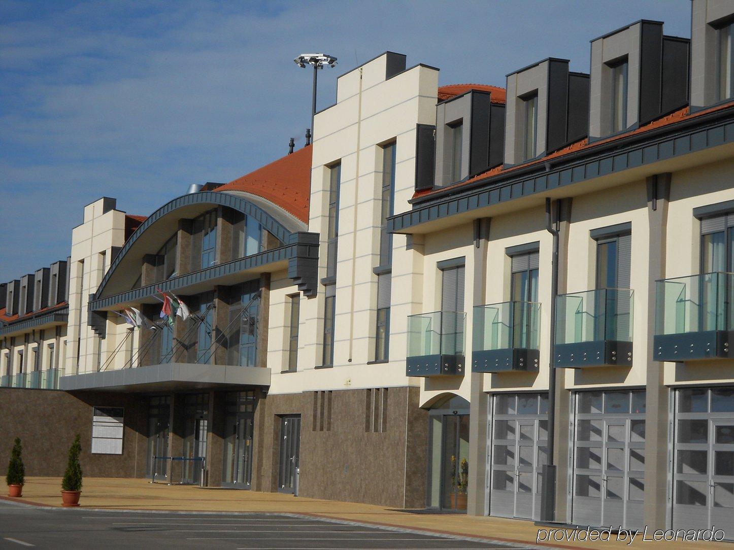Gokart Hotel Κεσκεμέτ Εξωτερικό φωτογραφία