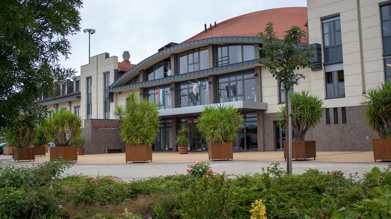 Gokart Hotel Κεσκεμέτ Εξωτερικό φωτογραφία