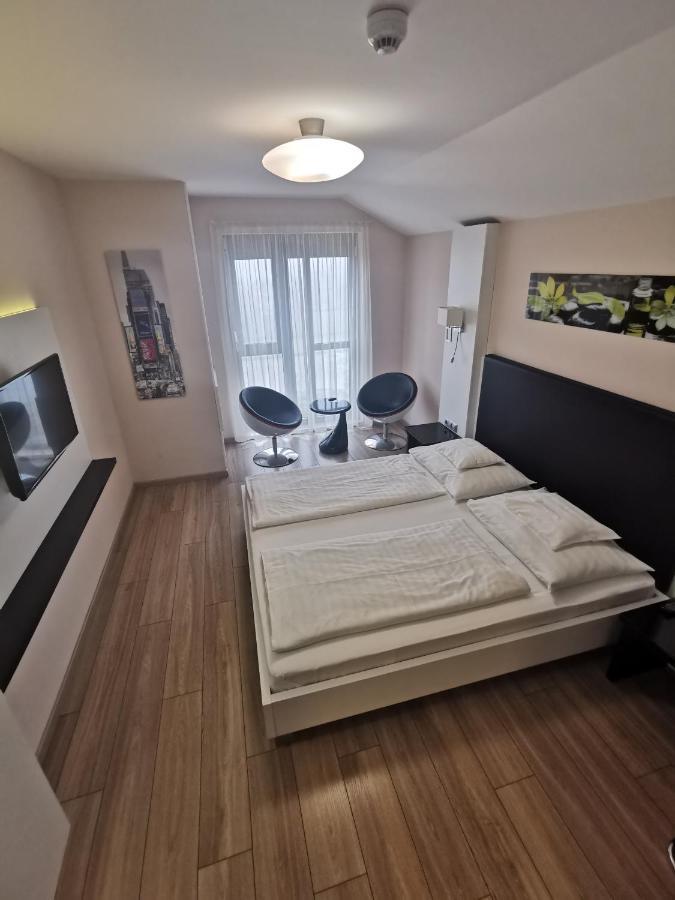 Gokart Hotel Κεσκεμέτ Εξωτερικό φωτογραφία
